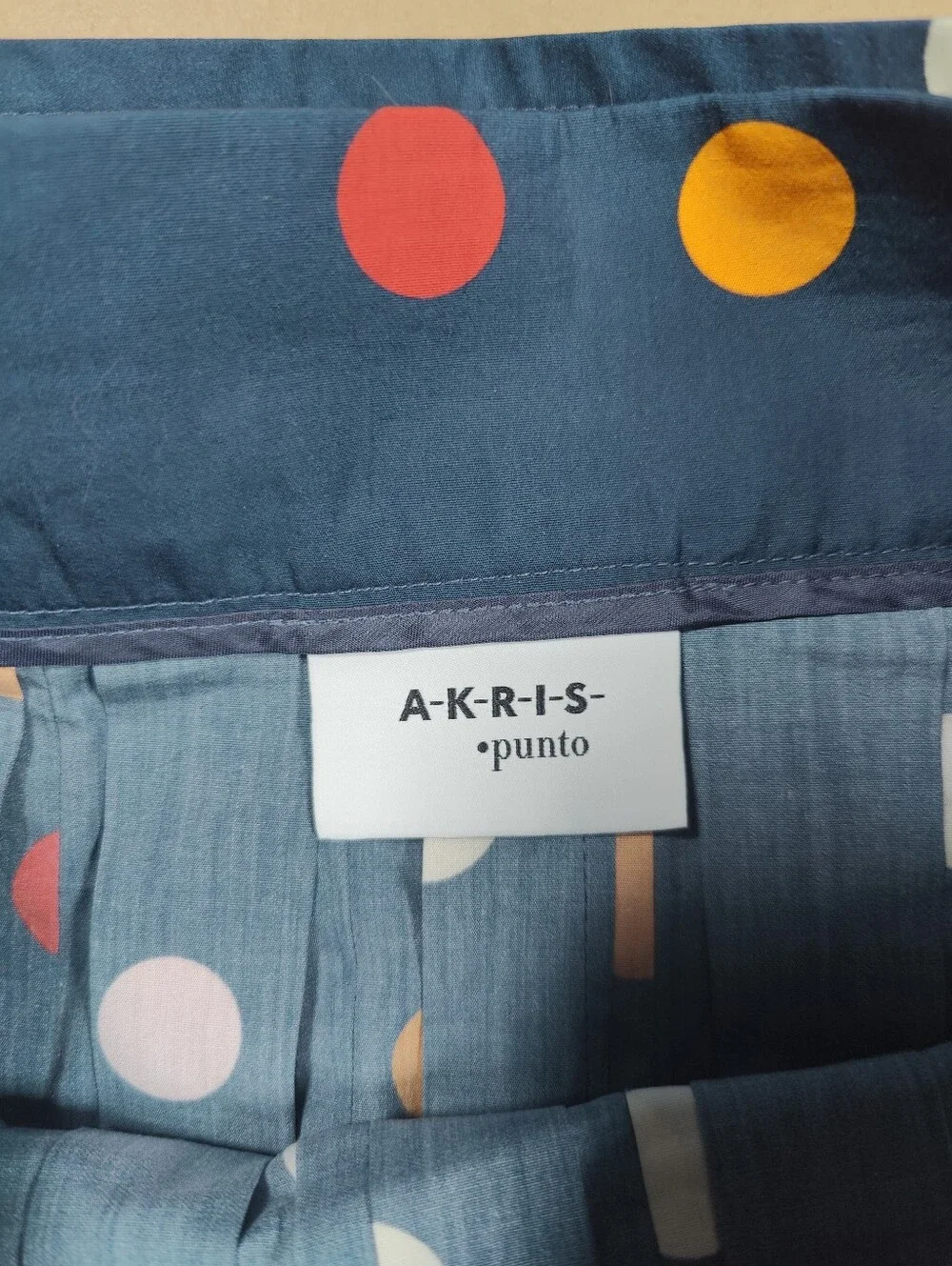 Akris Punto waist ~29